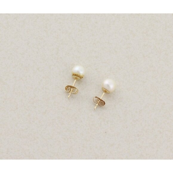 14k Yellow Gold 5mm Freshwater Pearl Earrings Stud Post Small 1/4" - Picture 8 of 9